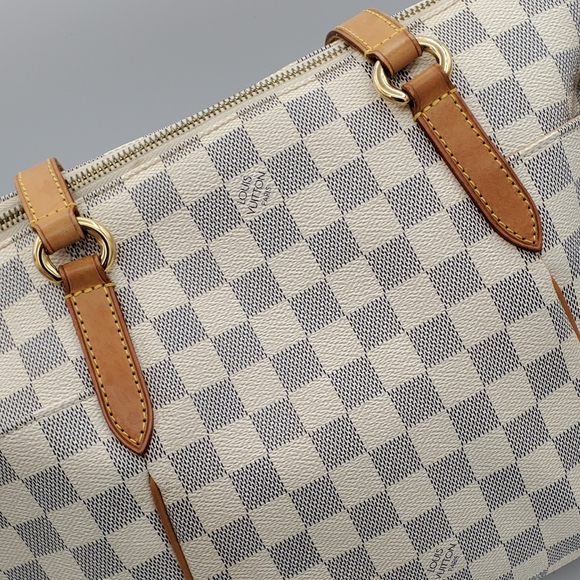 ๐ SOLD ๐ Louis Vuitton Totally PM in Damier Azur - Picture 5 of 17